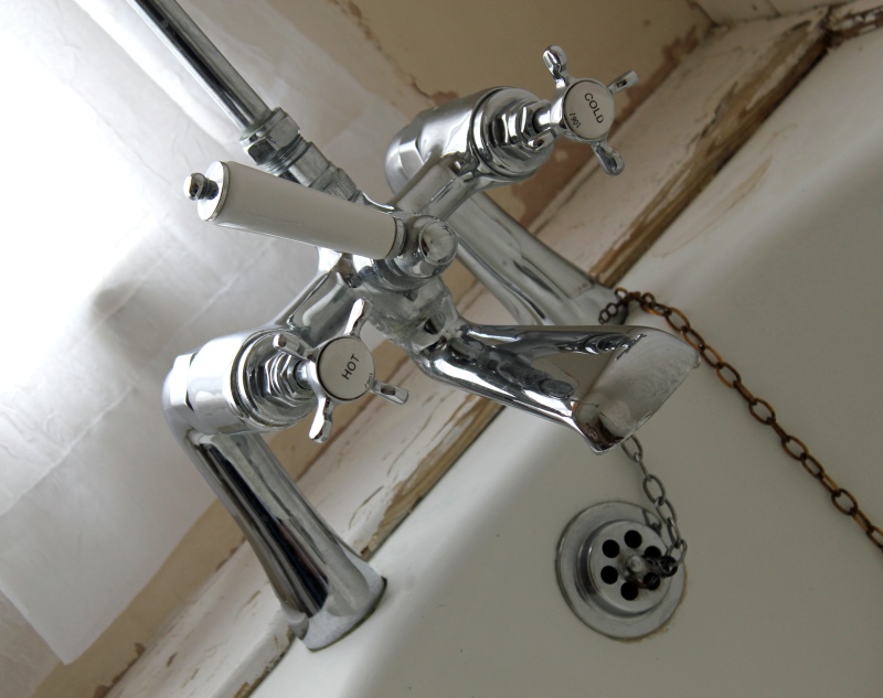 Shower Installation Rayleigh, SS6